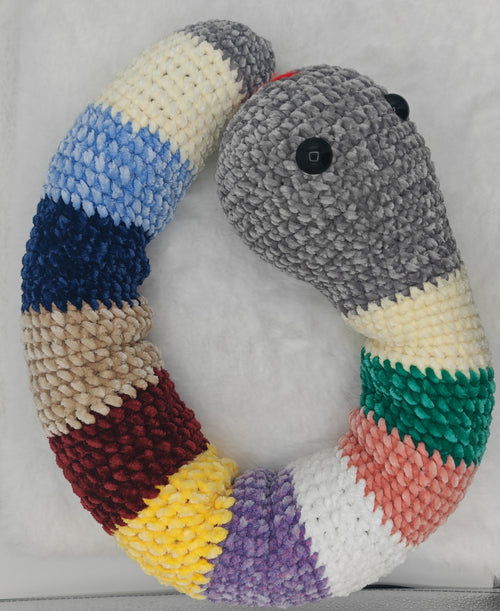 Gehäkelte Amigurumi Schlange | Handgemachtes Kuschelspielzeug & Geschenkidee
