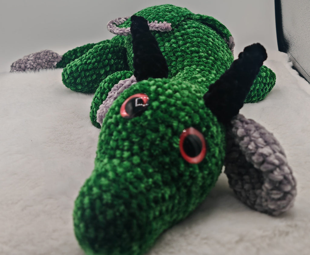 Amigurumi Drache gehäkelt | Weiches Stofftier & Deko | Perfektes Geschenk