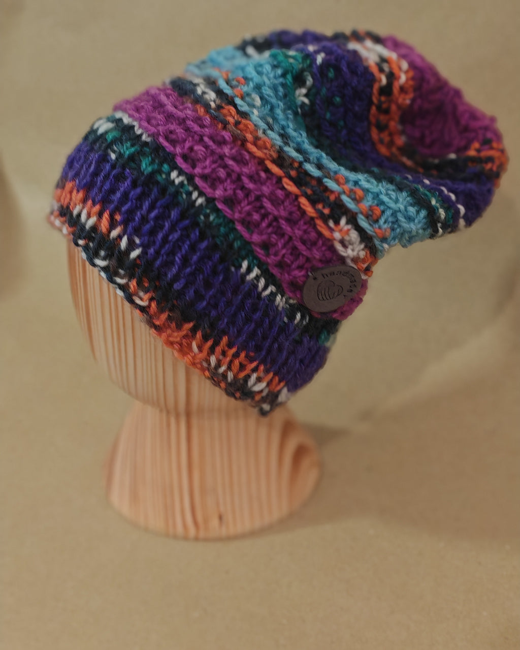 Handgestrickte Kindermütze aus Wolle – Bunt & Warm | Handmade Wintermütze