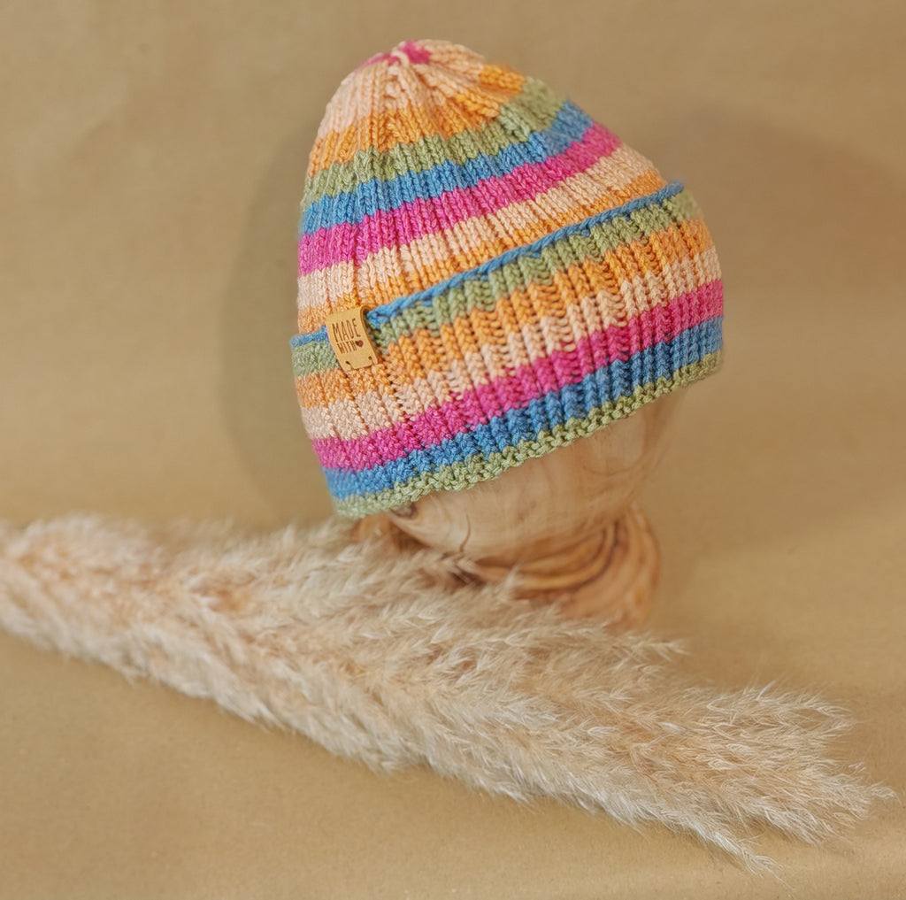 Bunte handgestrickte Kindermütze | Warme Beanie für Kinder