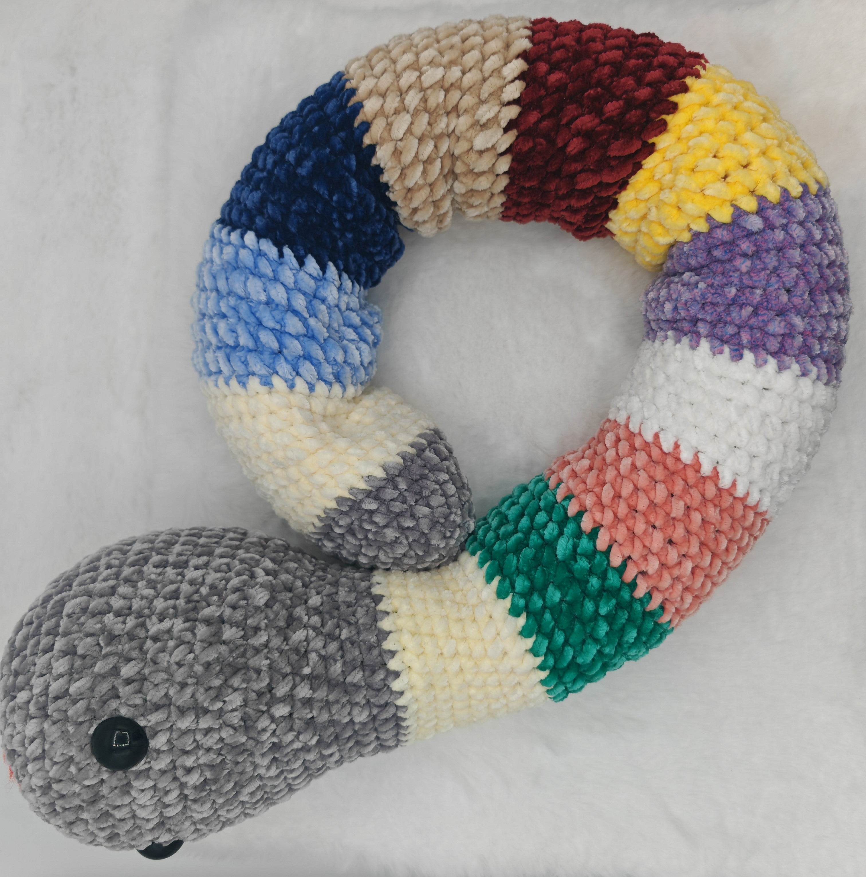 Gehäkelte Amigurumi Schlange | Handgemachtes Kuschelspielzeug & Geschenkidee