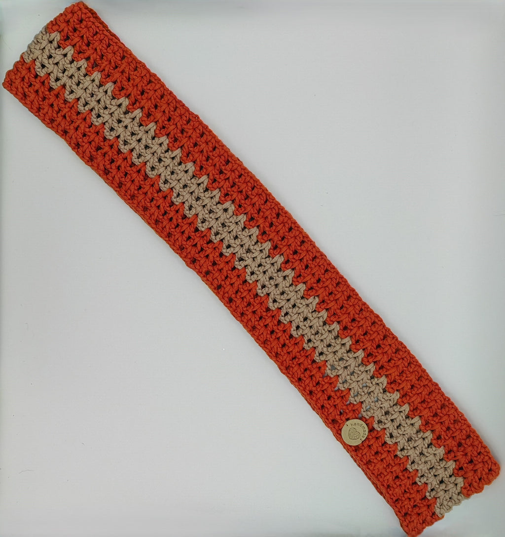 Handgehäkelter Loop-Schal im Boho-Stil – Rostorange & Beige