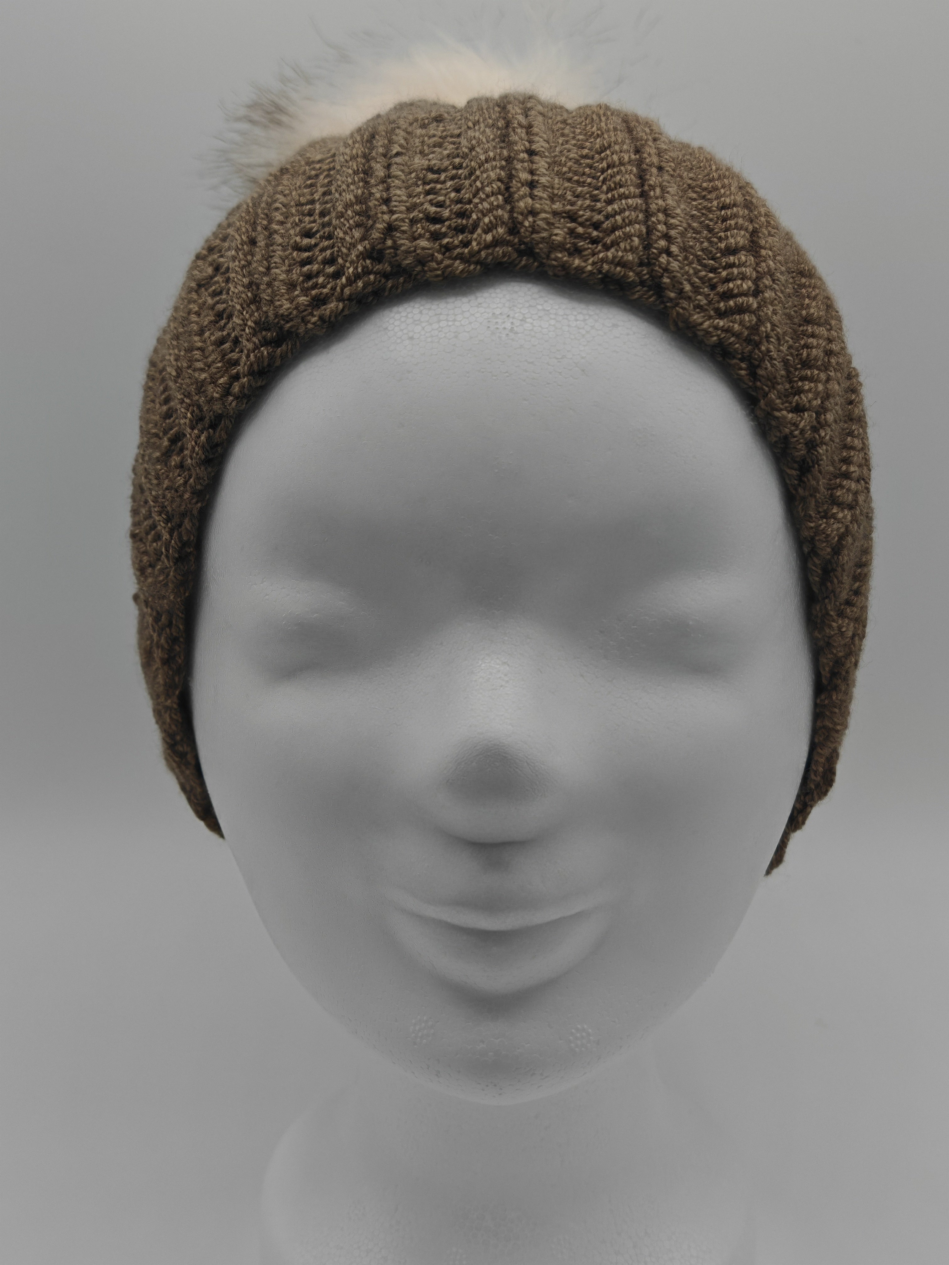 Handgehäkelte Wintermütze | wahlweise mit Bommel oder mit fester Schleife