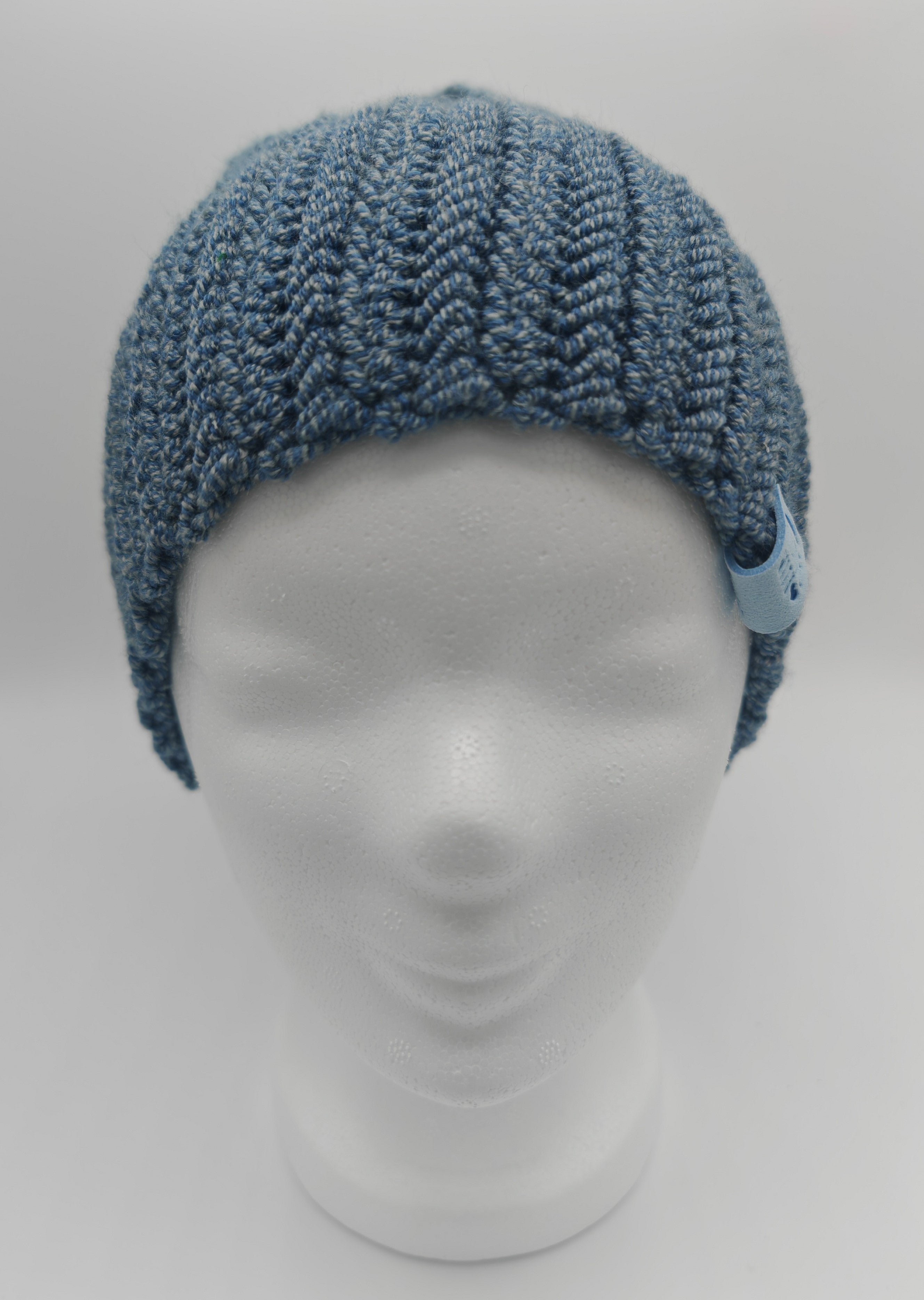 Handgehäkelte Beanie – zeitlose Wintermütze