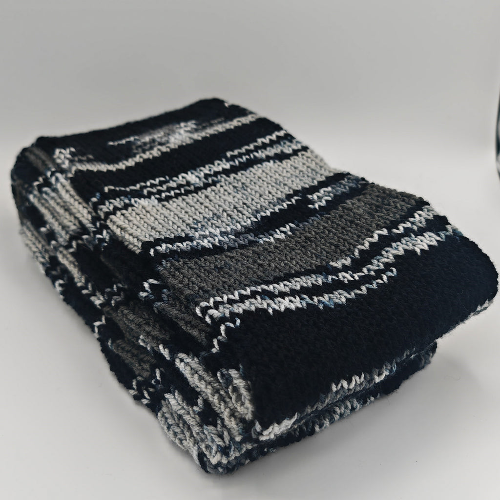 Handgestricktes Partnerlook Set – Mütze, Schal & Hundeloop | Handmade Winterset Unikat