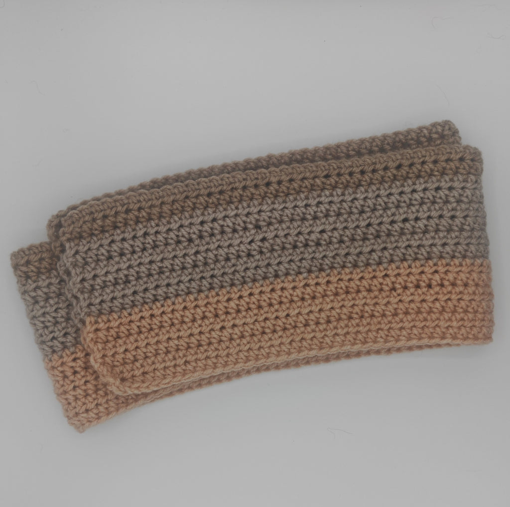 Handgehäkelter Schal in Naturtönen – kuschelig & zeitlos | Unikat