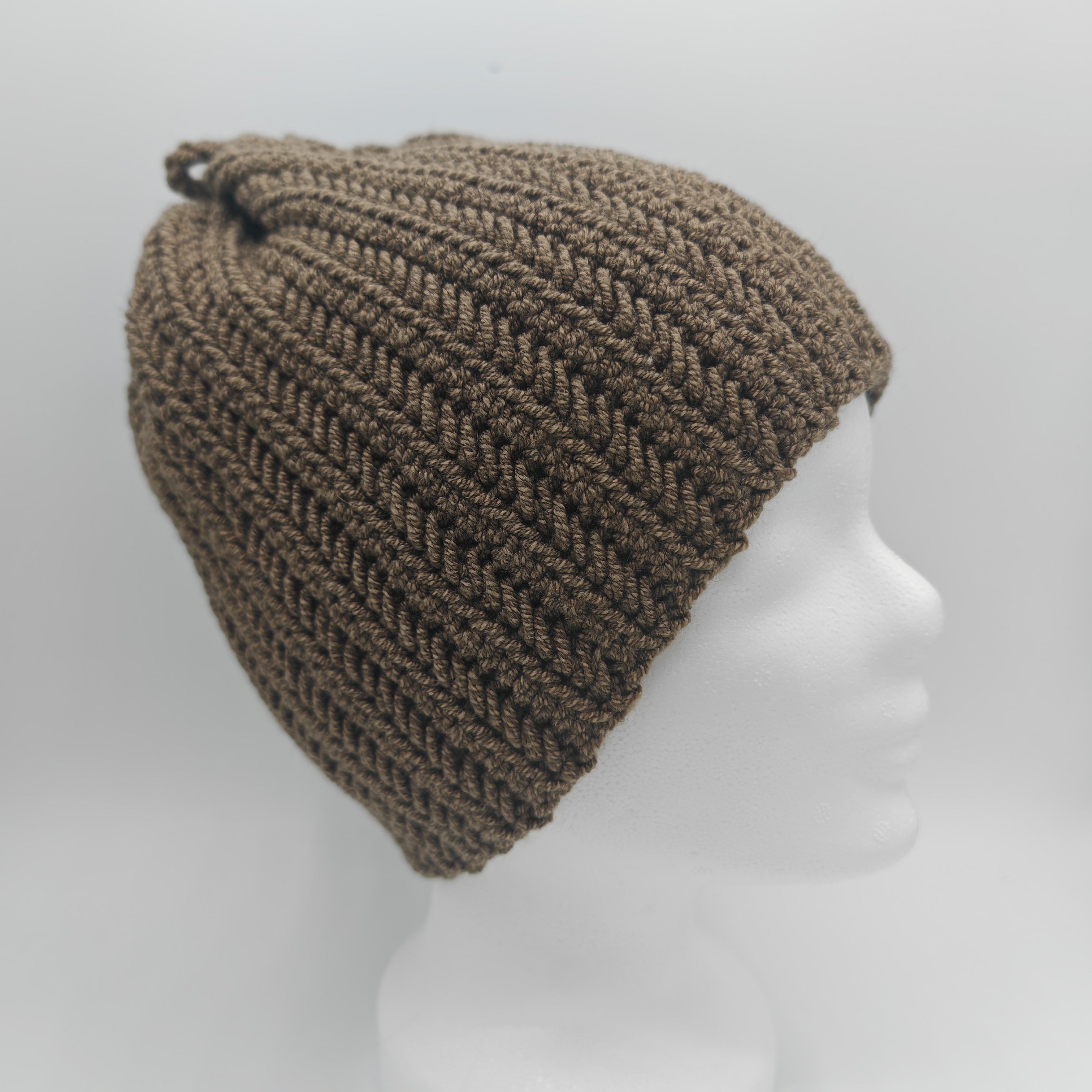 Handgehäkelte Wintermütze | wahlweise mit Bommel oder mit fester Schleife