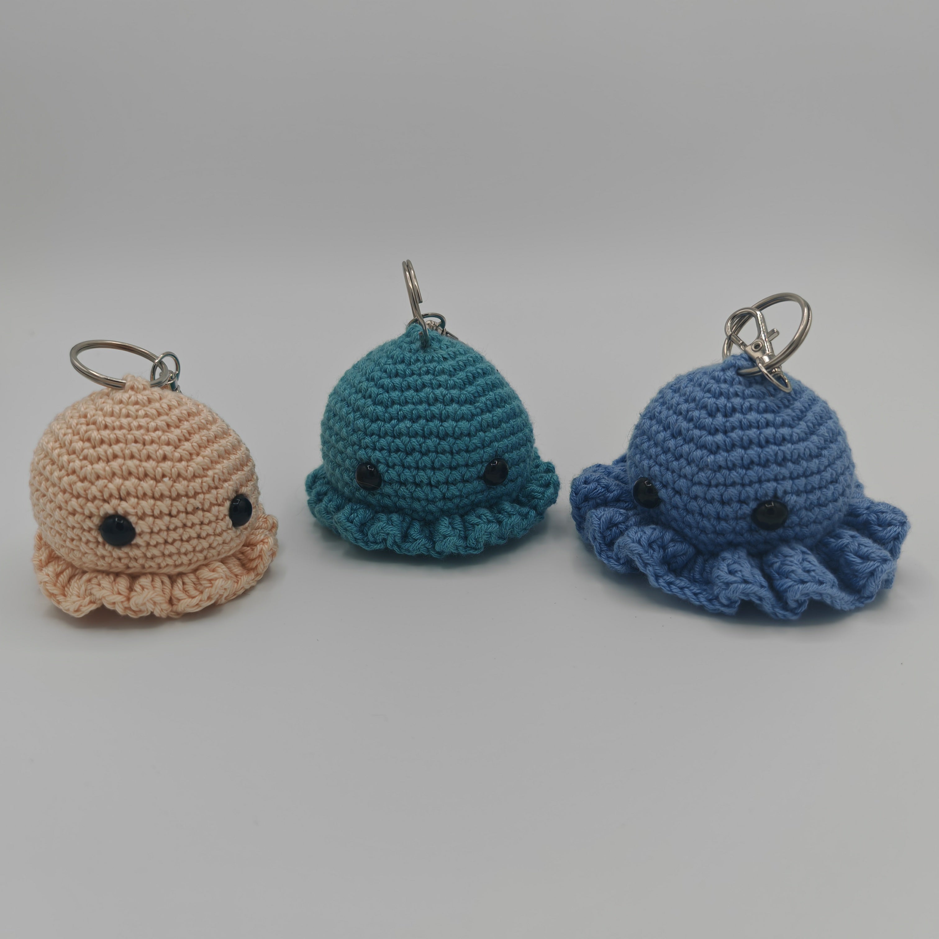 Handgehäkelter Oktopus Schlüsselanhänger – handgemachtes Amigurumi