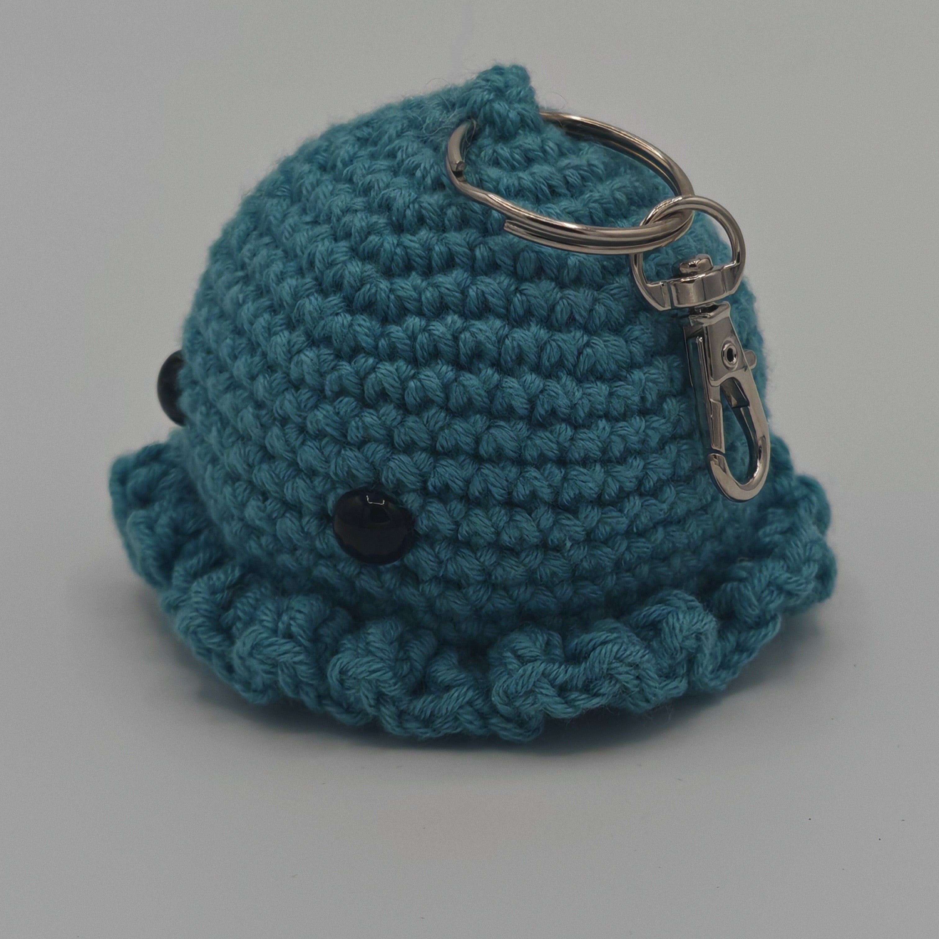 Handgehäkelter Oktopus Schlüsselanhänger – handgemachtes Amigurumi