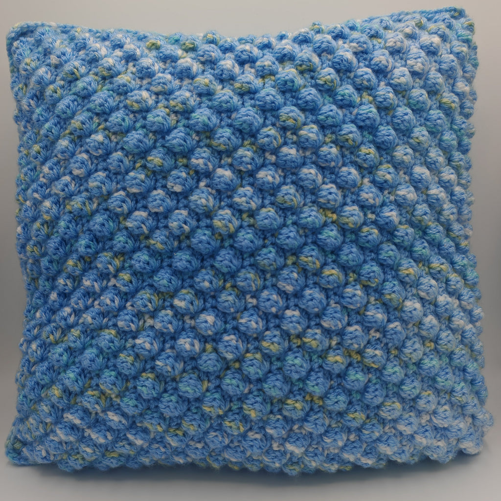 Handgehäkeltes Kissen- & Decken-Set Blau | Struktur Häkeldecke mit Kissen | Handmade Wohnaccessoire | Sofadecke Set Unikat