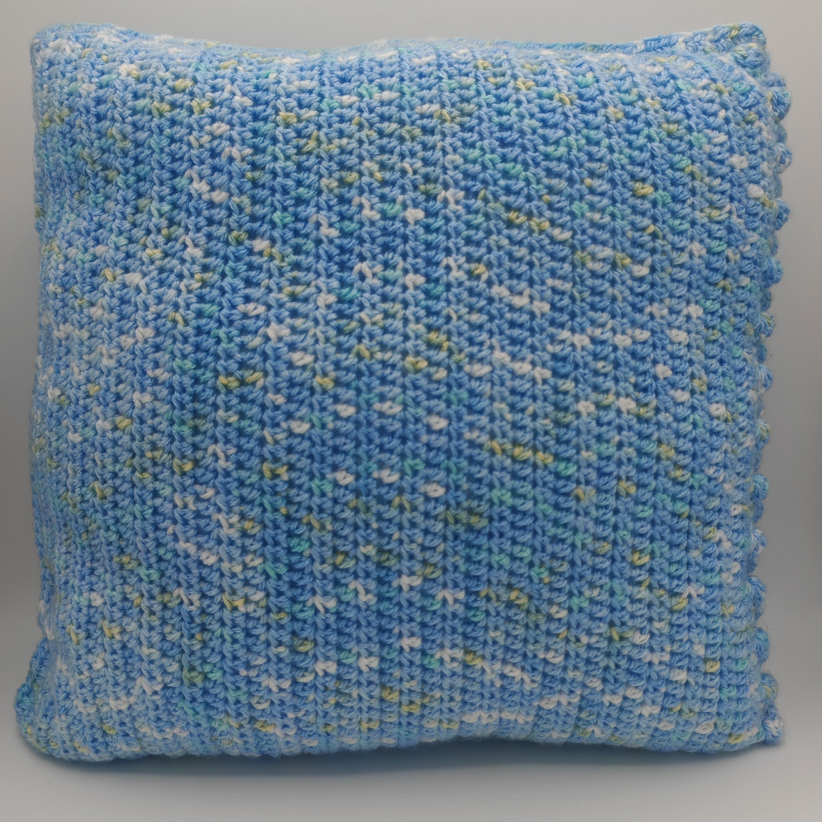 Handgehäkeltes Kissen- & Decken-Set Blau | Struktur Häkeldecke mit Kissen | Handmade Wohnaccessoire | Sofadecke Set Unikat